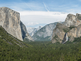 Tunnel View of Yosemite Valley